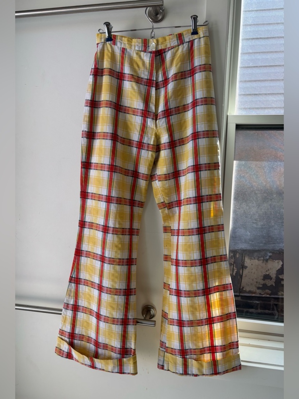 Caddyshack Chique!  Vintage Plaid Seersucker Flares